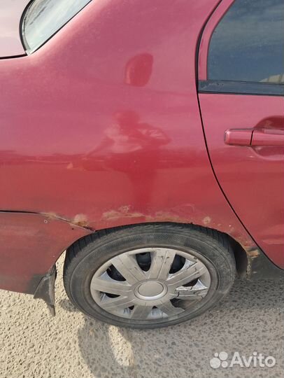 Mitsubishi Lancer 1.3 AT, 2005, 340 000 км