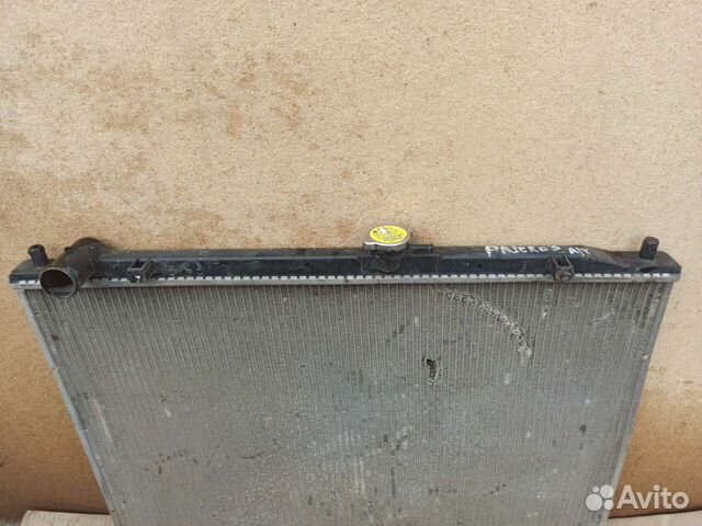 Митсубиши Паджеро 3 радиатор охлаждения