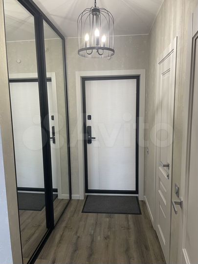 2-к. квартира, 42 м², 6/18 эт.