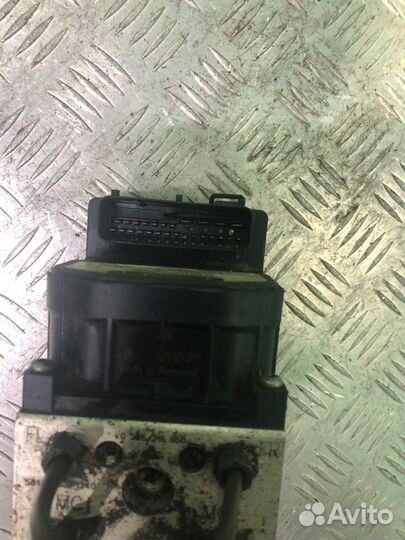 Блок ABS Toyota 120 1.6