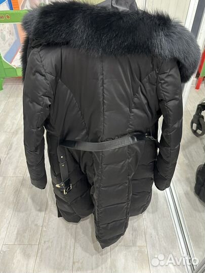 Пуховик женский