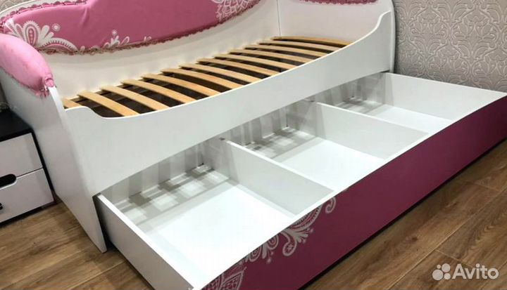 Кровать детская/кровать для девочки