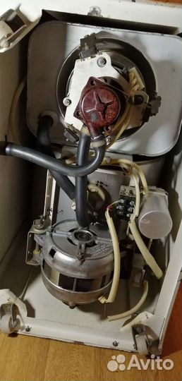 Запчасти от стиральной машины Чайка 3