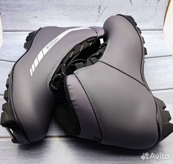 Лыжные ботинки новые много размеров с 34-46