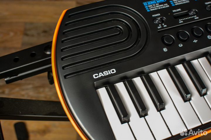 Синтезатор Casio + Аксессуары