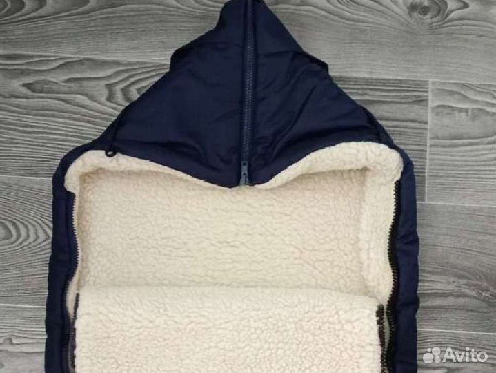 Меховой конверт в коляску