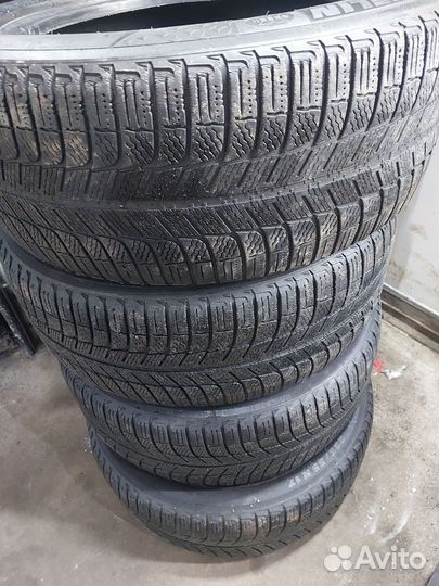 Michelin X-Ice XI3 225/55 R17