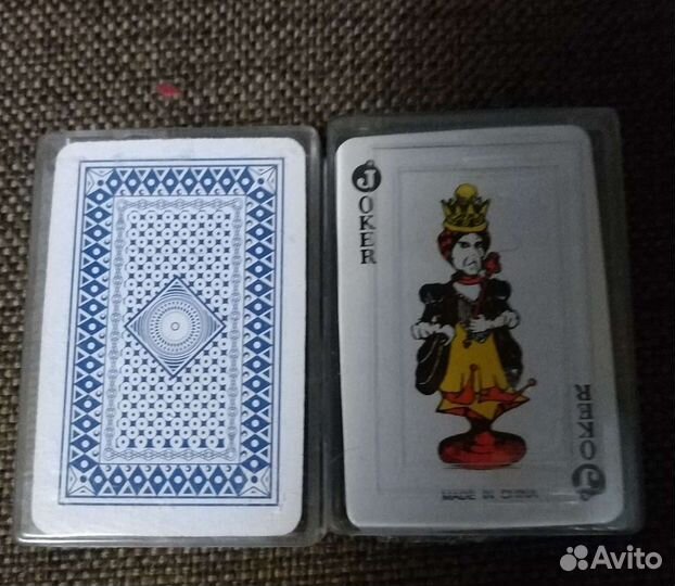 Карты игральные,маленькие 6*4 см,картон,новые