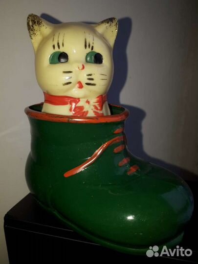 Игрушка СССР целулоид Котик в ботинке
