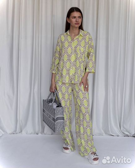 Костюм летний