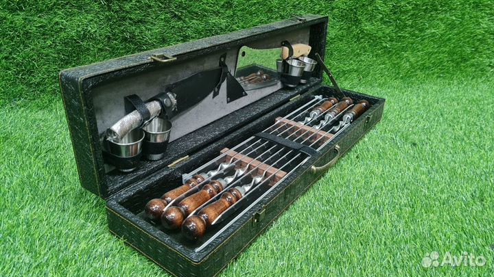 Набор шампуров Подарочный набор + Таганок, Ножи