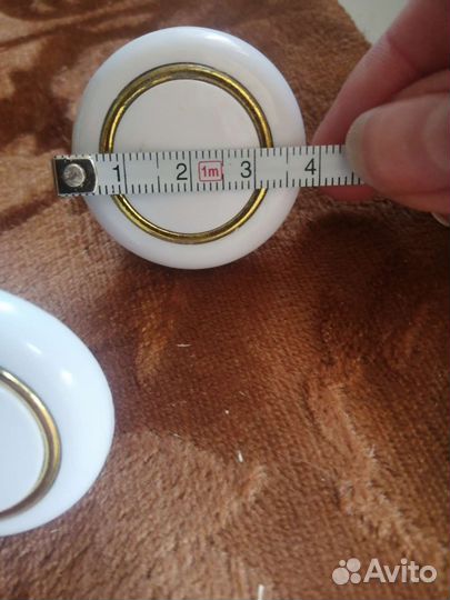 Мебельные ручки кнопки