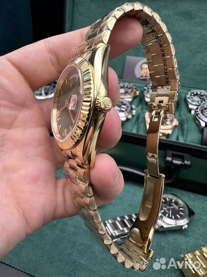 Часы rolex day date 40mm green