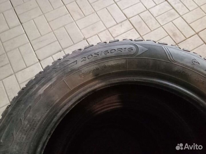 Dunlop Ice Touch 205/60 R16 96