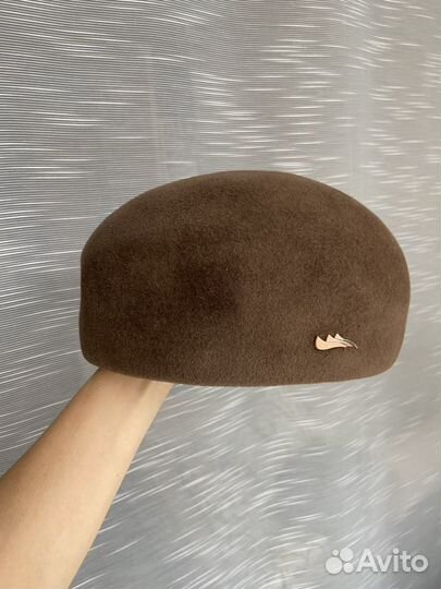 Берет женский