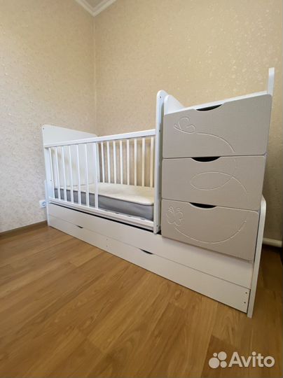 Детская кровать-маятник 3в1