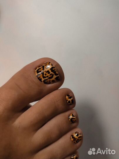 Маникюр/педикюр/ выкладной френч