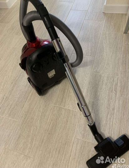 Пылесос Vitek