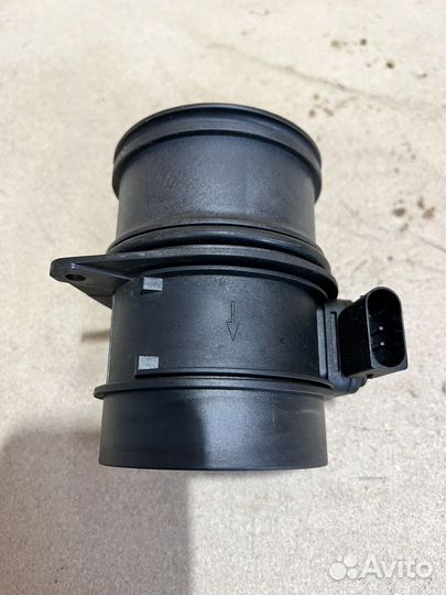 Датчик расхода воздуха на Land Rover Discovery 3