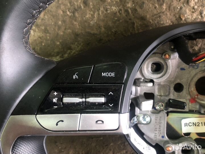 Hyundai elantra руль