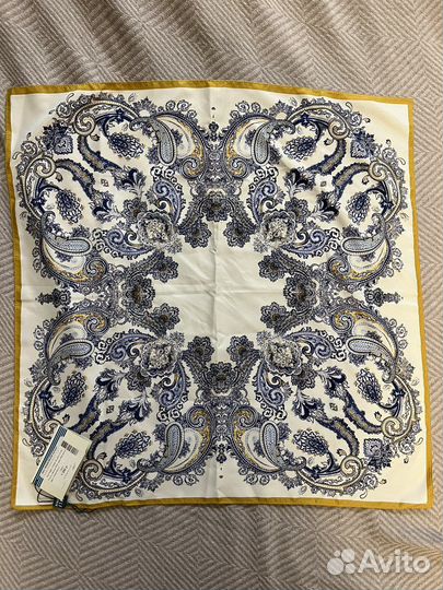 Платок женский новый