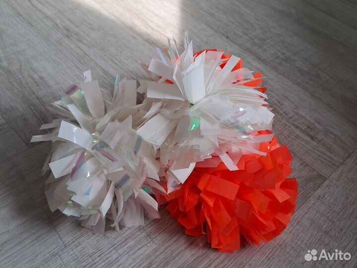 Помпоны для черлидинга