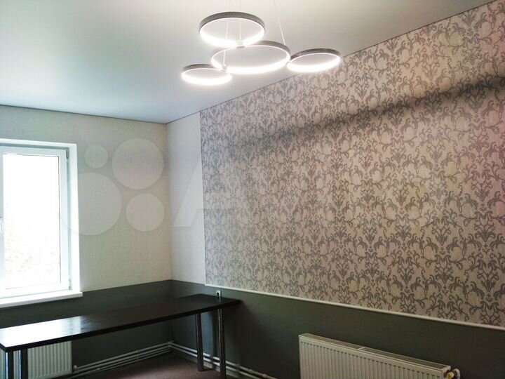 Дом 250 м² на участке 6 сот.