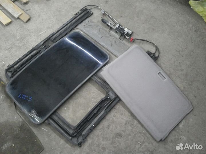 Люк Lincoln Town Car 3 на запчасти