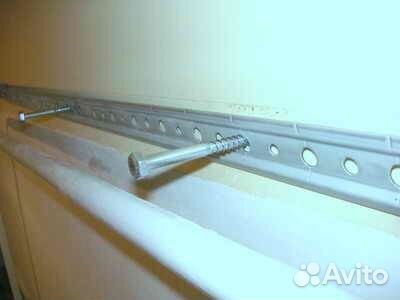 Вешаем кухонный шкаф-монтажная планка -динрейка