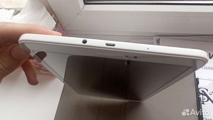 Планшет Samsung Galaxy Tab A 2016 (10.1, LTE)