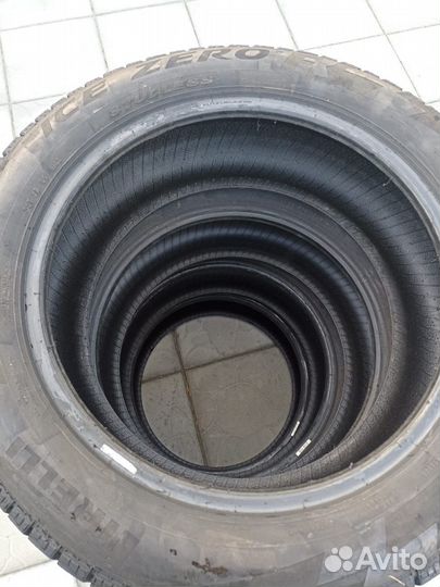 Pirelli Ice Zero 225/55 R18