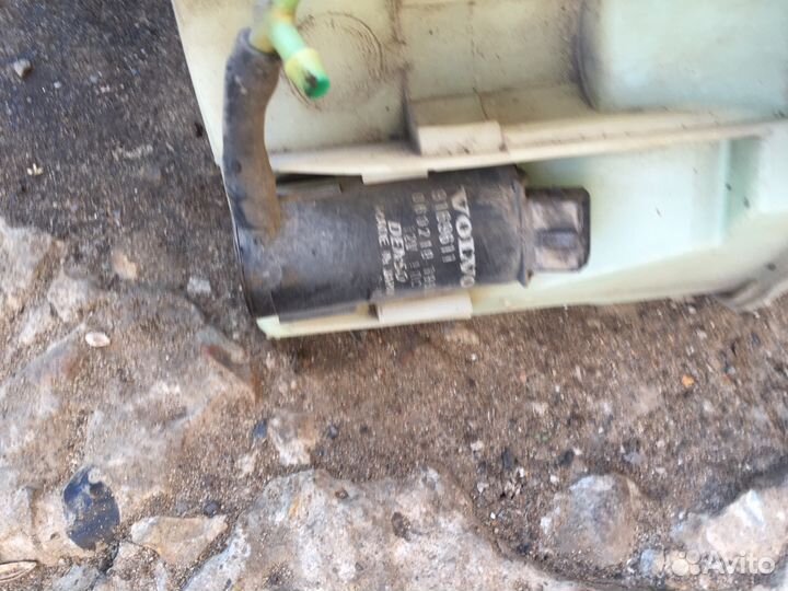 Бачок омывателя Вольво s80 Volvo