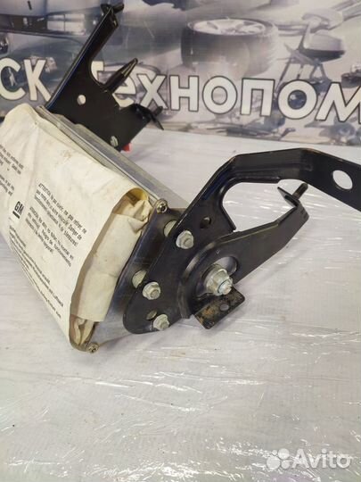 Подушка безопасности пассажира Opel Astra F