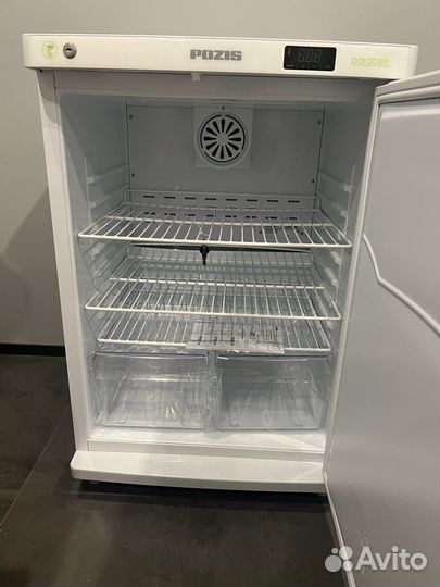 Холодильник новый
