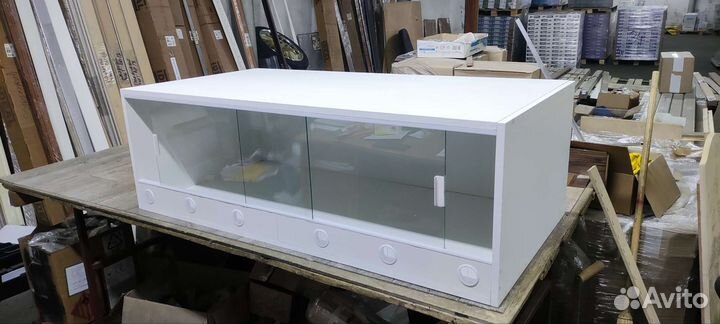 Террариум(паучатник), стойка, стеллаж на заказ