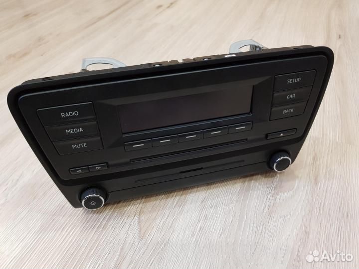 Магнитола skoda octavia a7