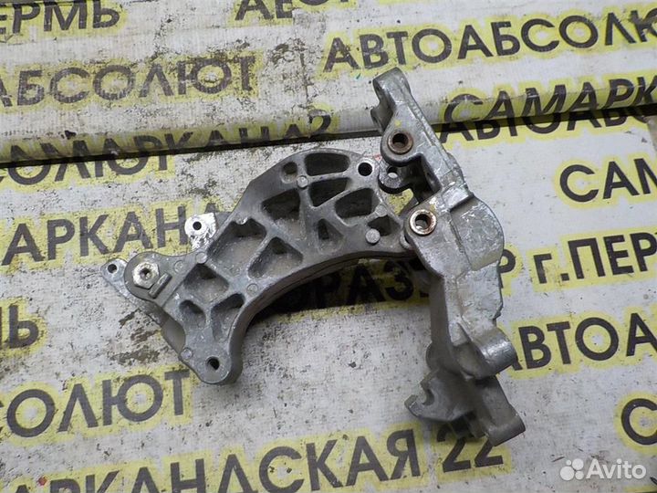 Кронштейн гидроусилителя Jeep Compass (MK49) 2006