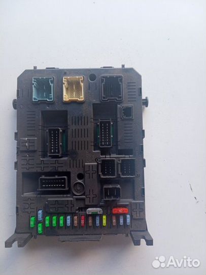 Блок предохранителей BSI