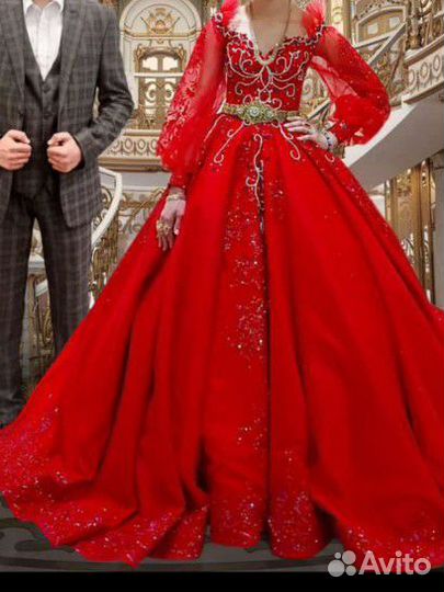 Платье свадебное вечернее для невесты