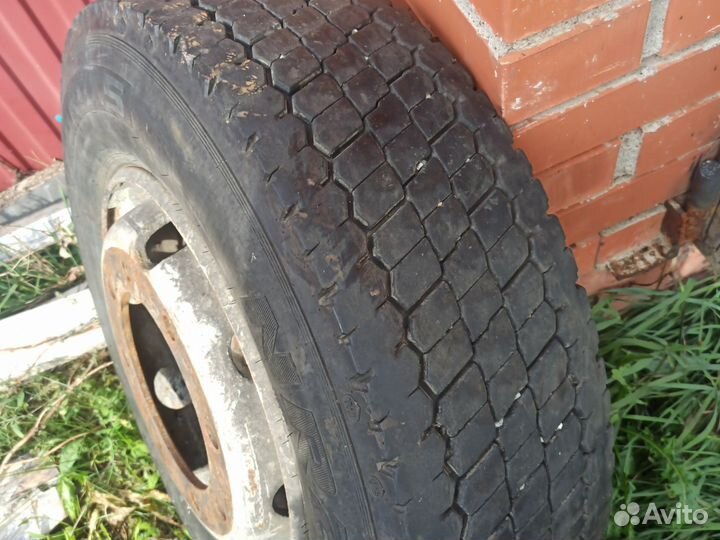 Шины в сборе 235 75 17.5 бу