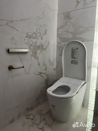 Toto Neorest Умный унитаз