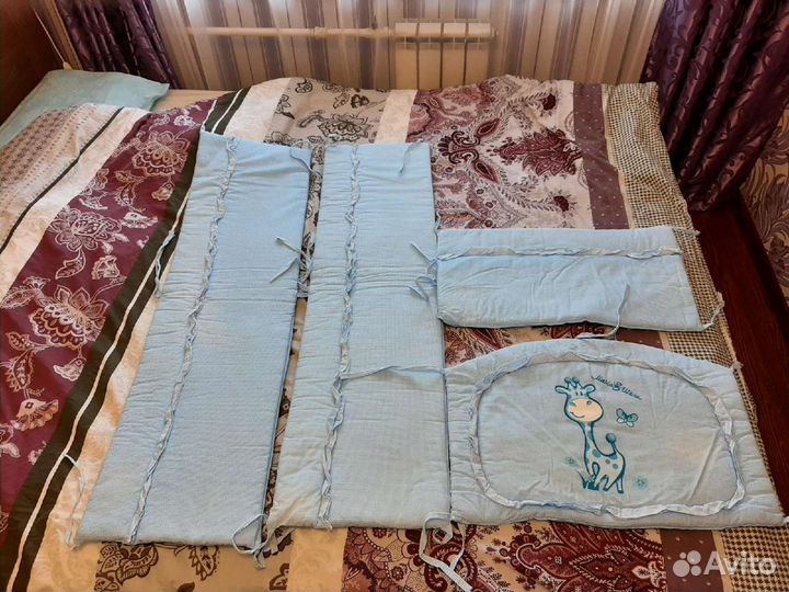 Бортики в кроватку