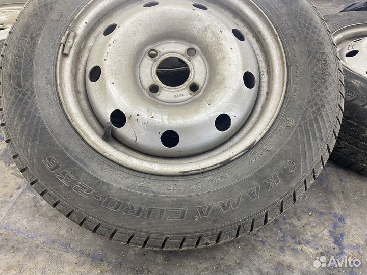 Колеса летние на штампах р14 с рено логан