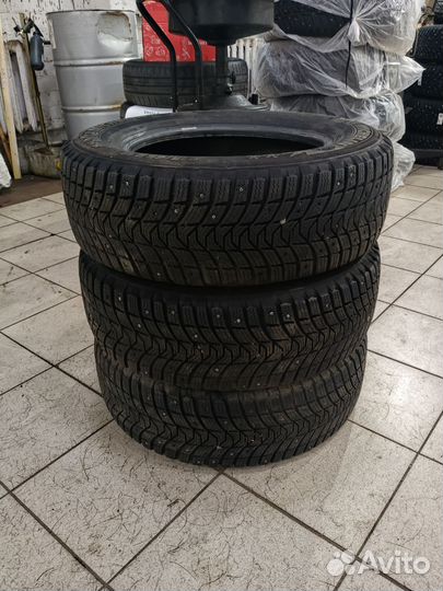 Michelin X-Ice North 3 215/65 R16 102T