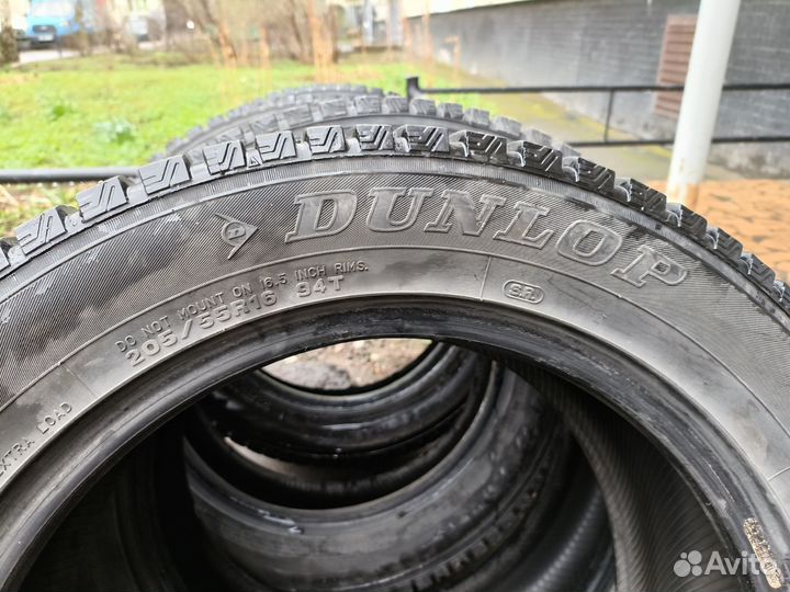 Шины зимние Dunlop 205 55 R16