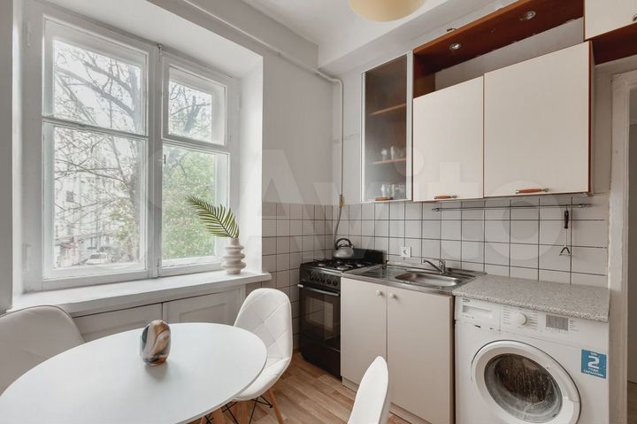 Комната 8 м² в 4-к., 2/5 эт.