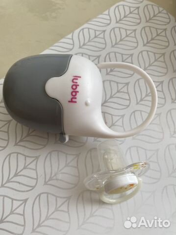 Пустышка avent 0-6 Контейнер lubby