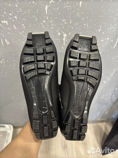 Беговые лыжи полный комплект