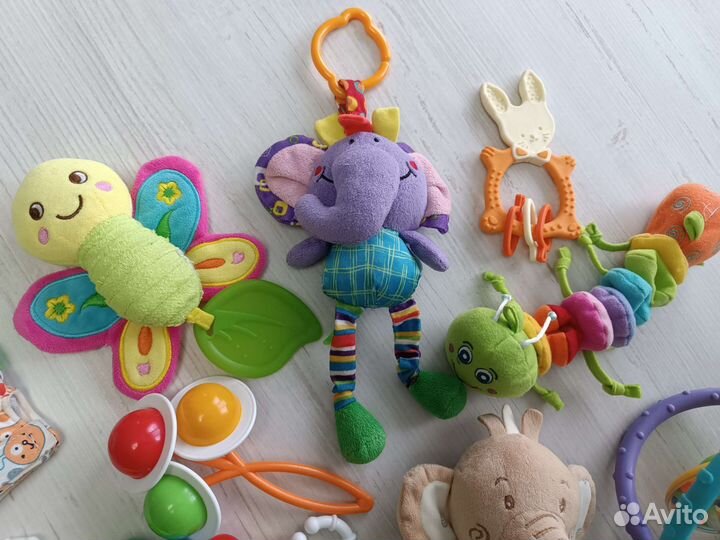Грызунки, погремушки, подвески для коляски пакетом