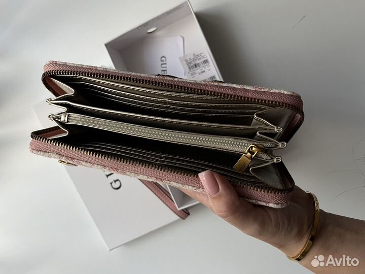 Кошелек guess